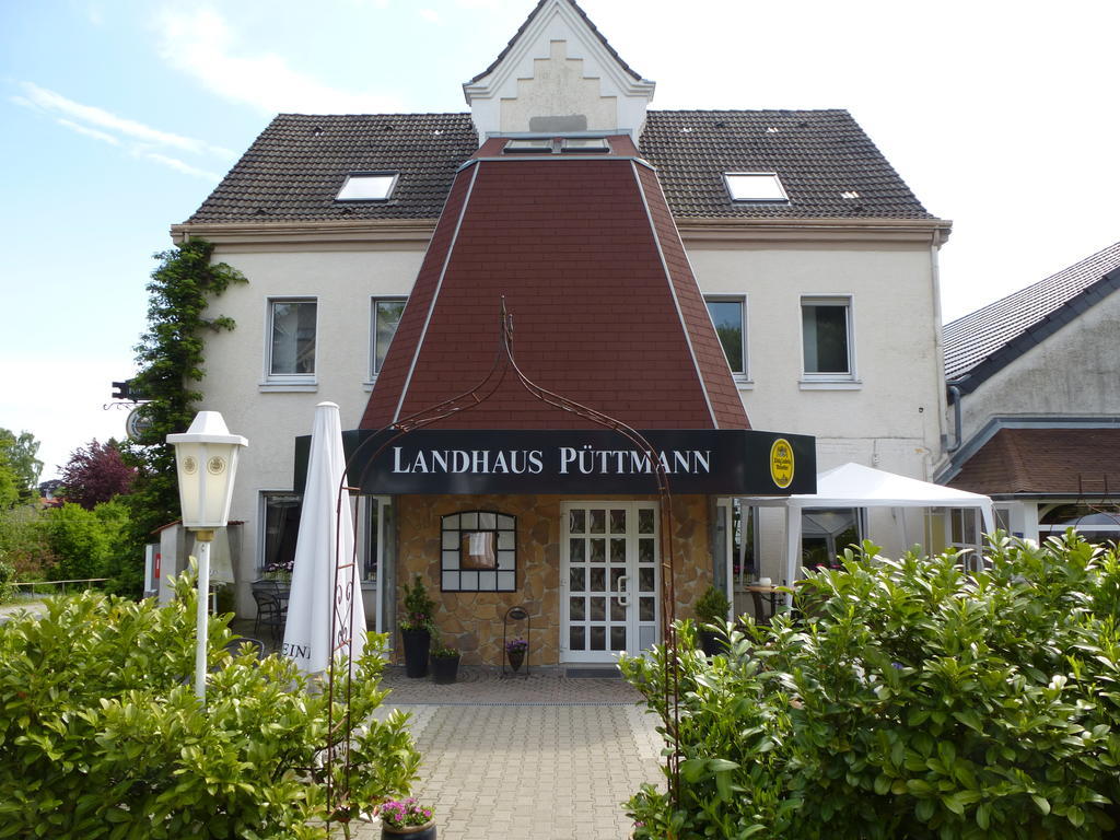 Landhaus-Puettmann Hotel Frondenberg Bagian luar foto